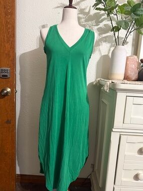 Love Tree Emerald Green Maxi Dress V-Neck Sleeveless